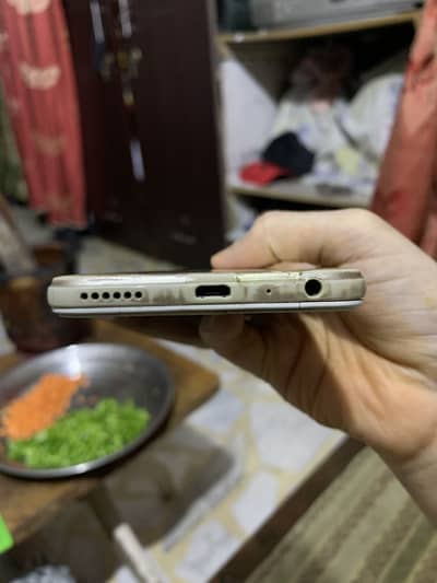 OPPO A57