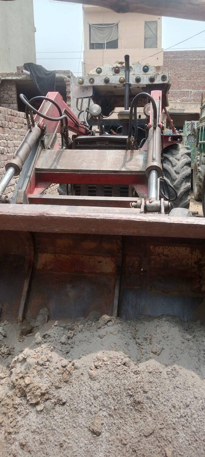 tractor loader 0