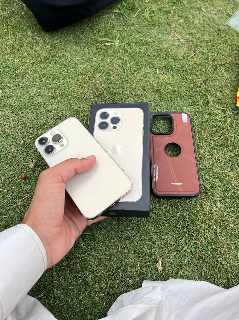 Apple iPhone 13 Pro 3