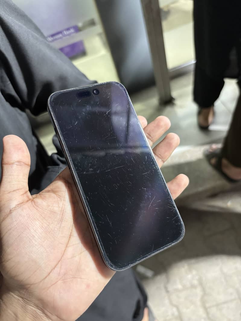 Iphone 15 pro 1