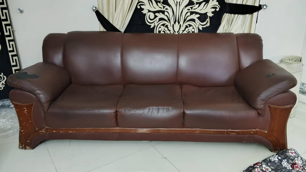 6 seaters sofa 0