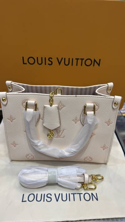 Louis Vuitton, luxury bag, AA++
