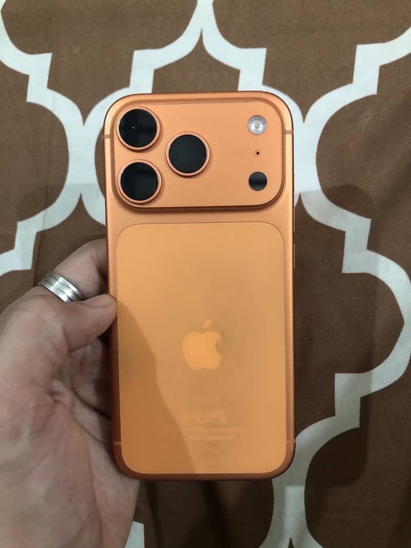 Apple iPhone 17 Pro 3