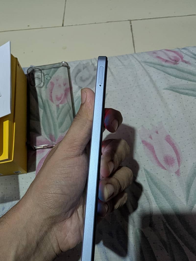 Realme Note 60 1
