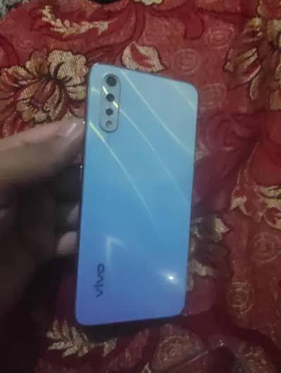 Vivo S1