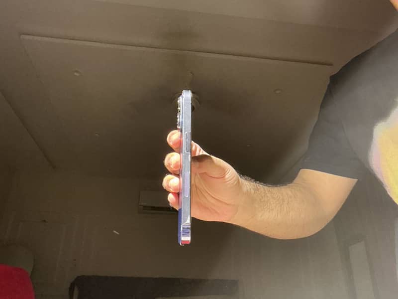 Apple iPhone 14 Pro 1