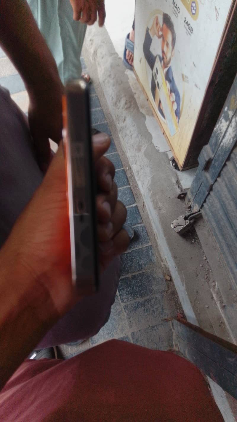 Infinix Note 30 4