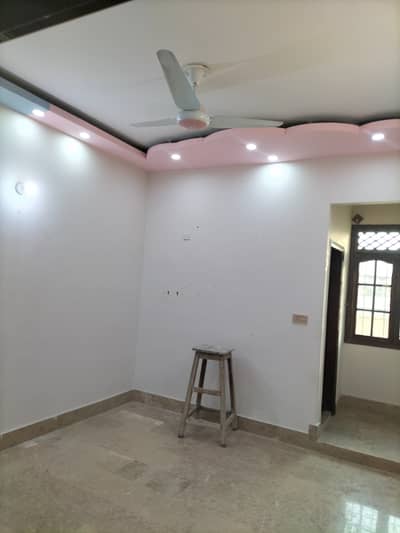 280 sq yards 4 bed dd beutyfull portion rent in KDA society
