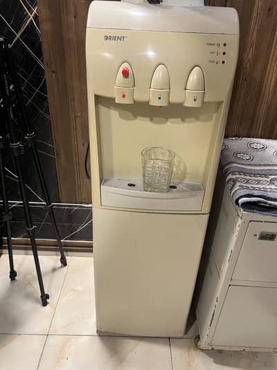 Water Dispenser / water cooler / fridge / small fridge / office fridge