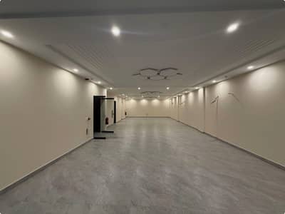 8 Marla Commercial Building 3rd Floor For Rent | DHA Phase 8 Broadway, Lahore