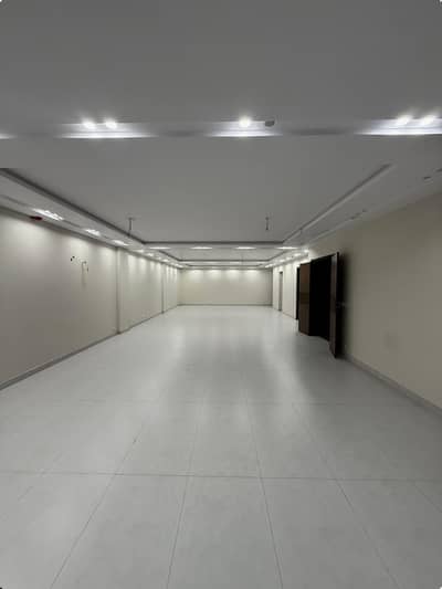 8 Marla Commercial Building 2nd Floor For Rent | DHA Phase 8 Broadway, Lahore