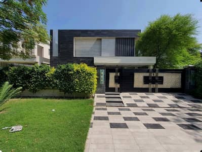 1 KANAL ELEGANT AND FULLY MAINTAINED SUPER HOT LOCATED BUNGALOW IS AVAILABLE IN THE BEST BLOCK OF DHA LAHORE.