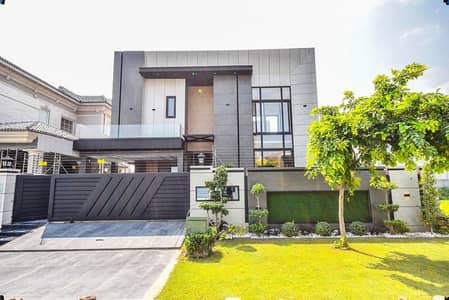 1 KANAL ELEGANT AND FULLY MAINTAINED SUPER HOT LOCATED BUNGALOW IS AVAILABLE IN THE BEST BLOCK OF DHA LAHORE.
