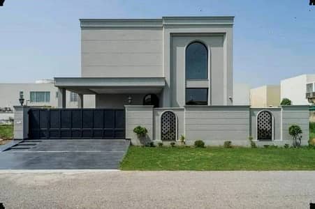 1 KANAL ELEGANT AND FULLY MAINTAINED SUPER HOT LOCATED BUNGALOW IS AVAILABLE IN THE BEST BLOCK OF DHA LAHORE.