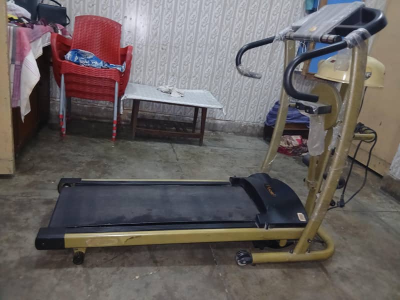 4 in 1 function treadmill 2