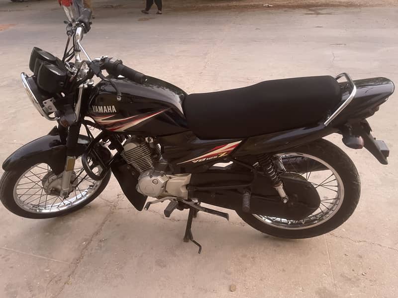 Yamaha 1