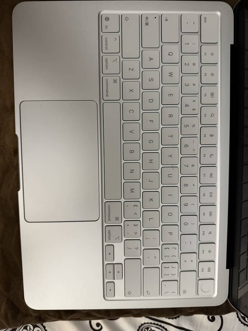Macbook NEO 7