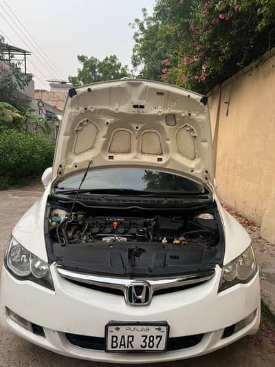 Honda Civic Oriel 2011.  TOTAL GENIEN