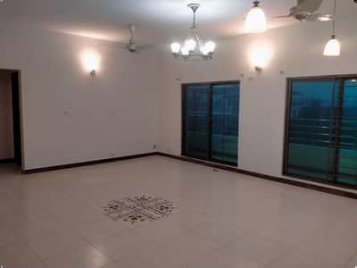 10 Marla 3-Bedroom Basement Parking Apartment for Sale | 5th Floor | Askari 11 Sector B, Lahore Cantt