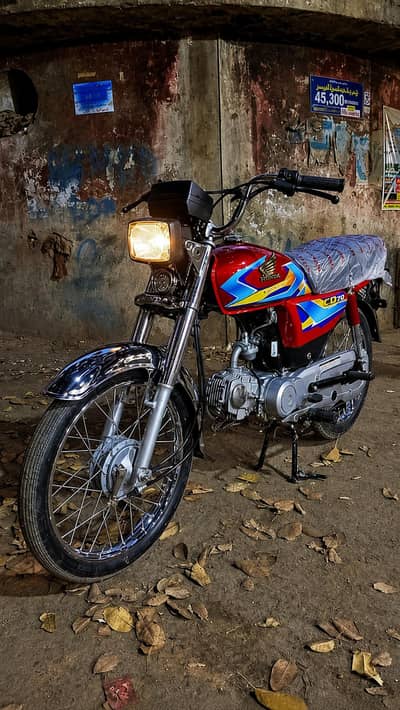 Honda CD 70 2026 | Genuine Condition | Scratchless | Like New