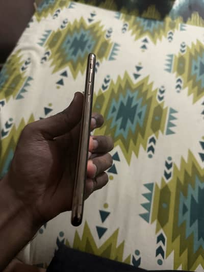 Apple iPhone XS Max 64 gb pta approved (jv)