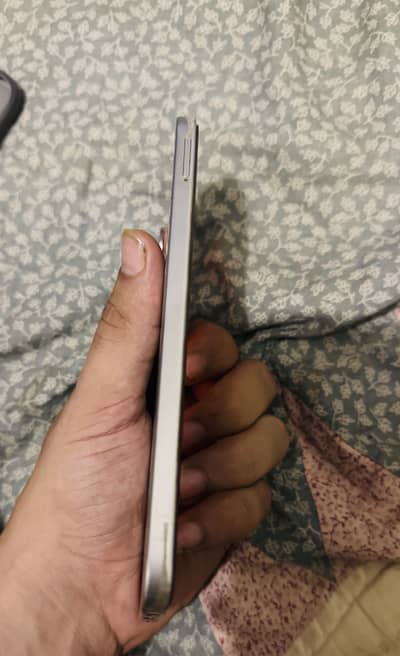 INFINIX HOT 60 PRO COMPLETE BOX