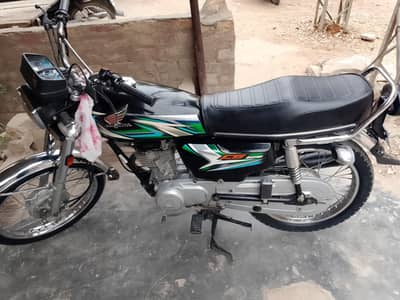 Honda 125 urgent sell 03142803561