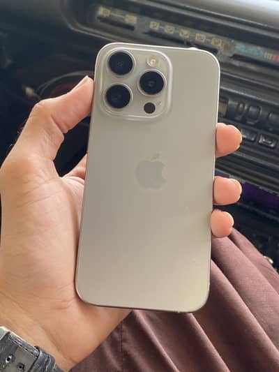Apple iPhone 15 Pro