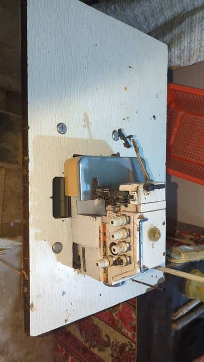 Designing Peko and overlock machine for sale