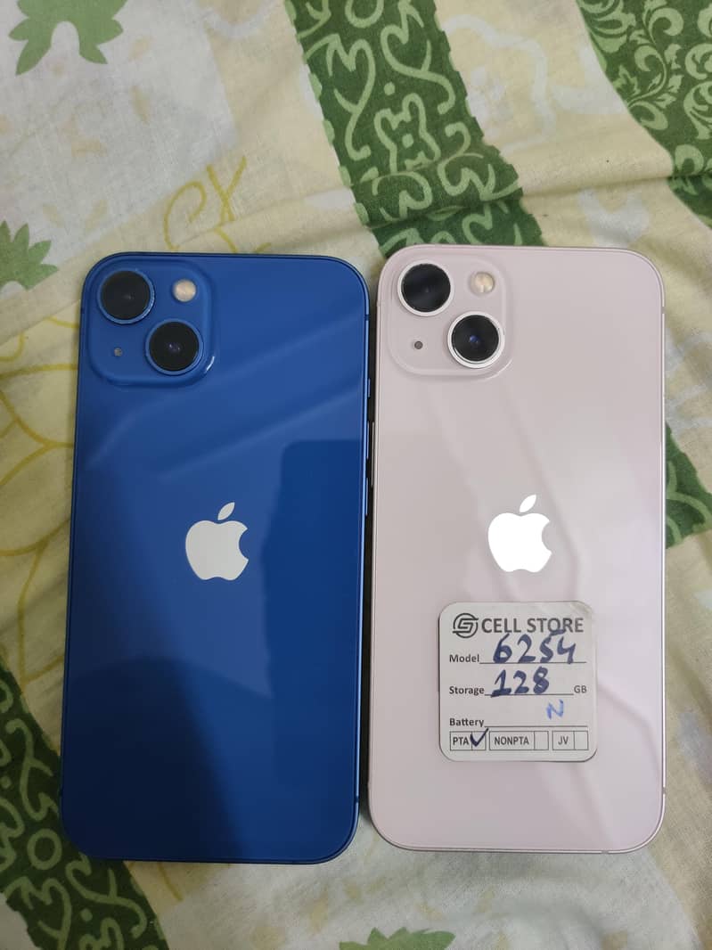 Apple iPhone 13 simple 0