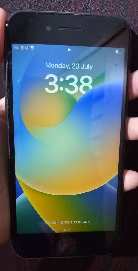 Apple iPhone 8 3