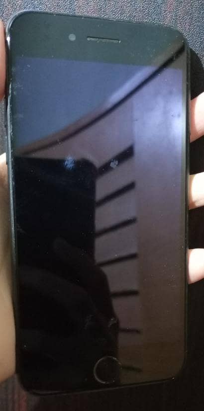 Apple iPhone 8 5