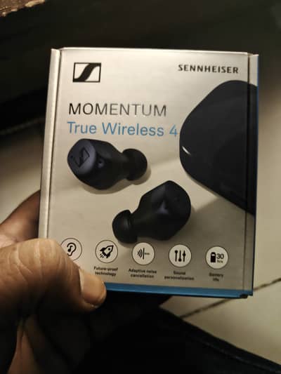 Sennheiser Momentum 4 Wireless