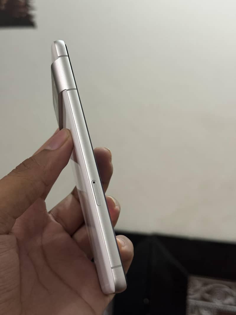 Google Pixel 7 2