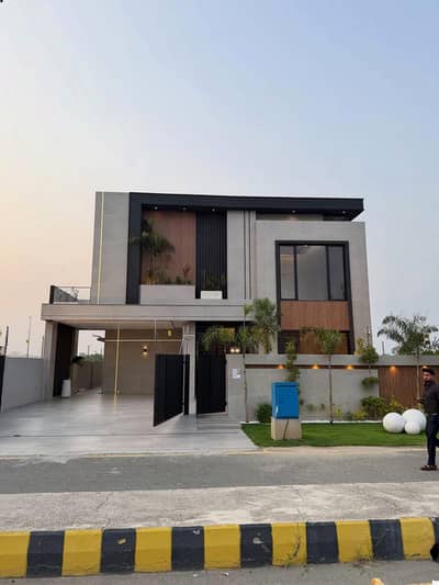 1 KANAL ELEGANT AND SEMI FURNISHED SUPER HOT LOCATED BUNGALOW IS AVAILABLE IN THE BEST BLOCK OF DHA LAHORE.