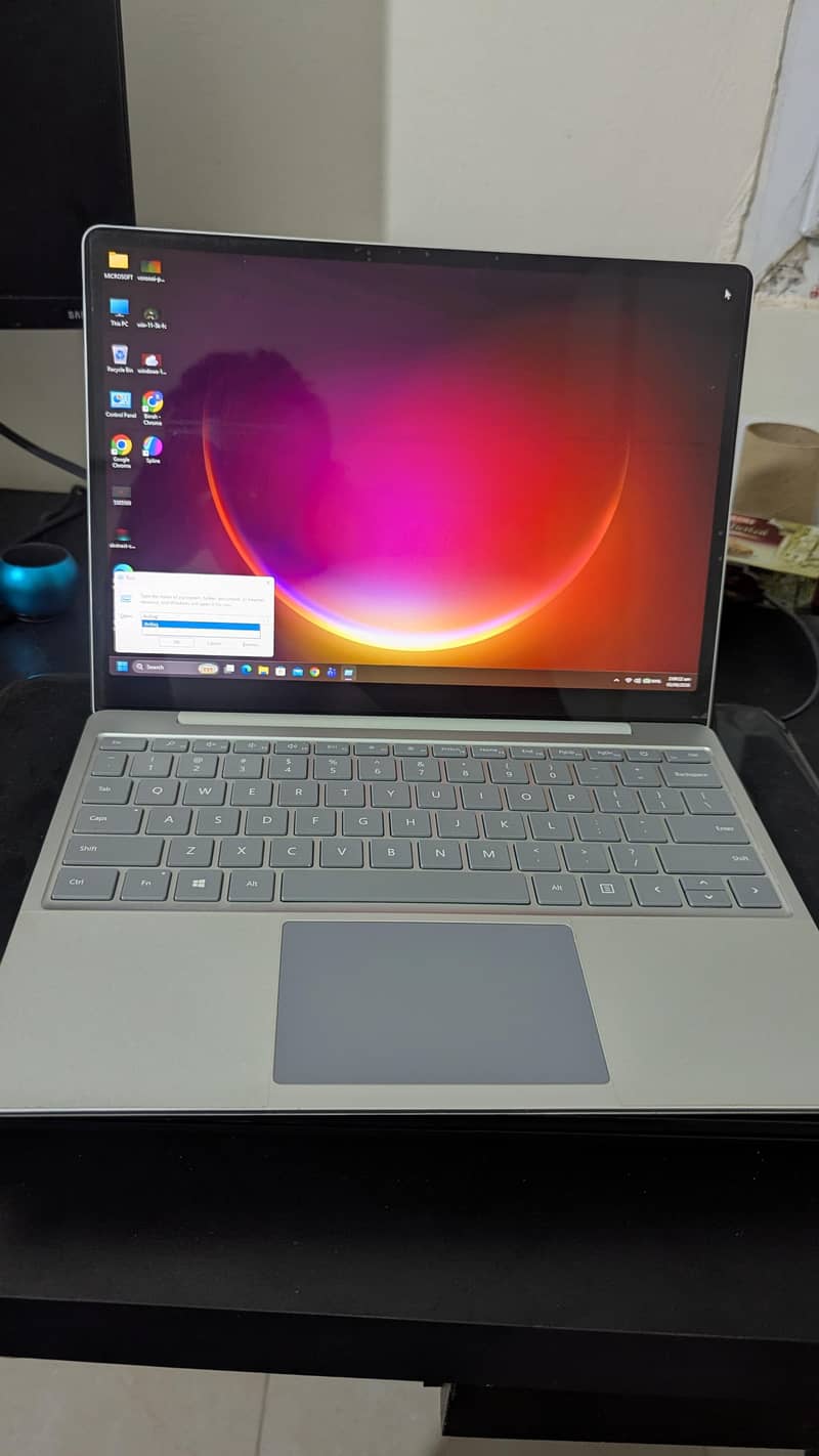 Microsoft Surface 10th Generation PixelSense Touch Display 5