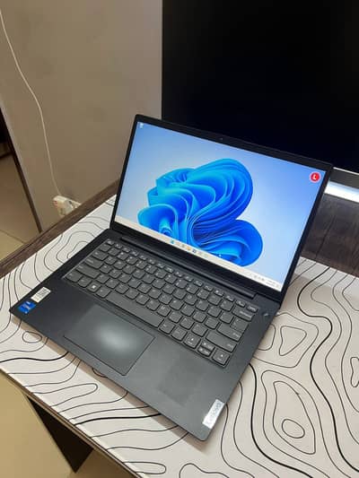 LENOVO THINKPAD (Core i5 12th Generation) 10 Cores (8/256gb Nvme)