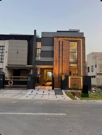 House Of 5 Marla For Sale In DHA 9 Town