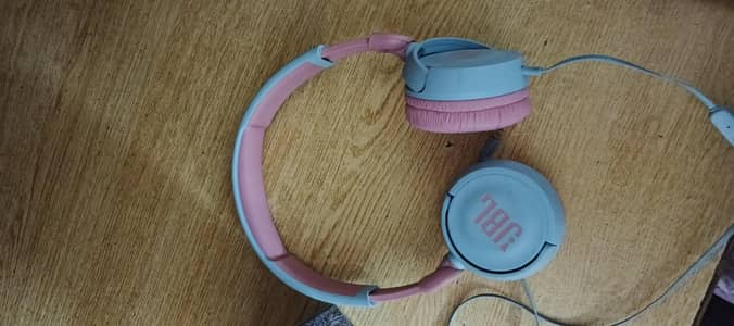JBL head phone