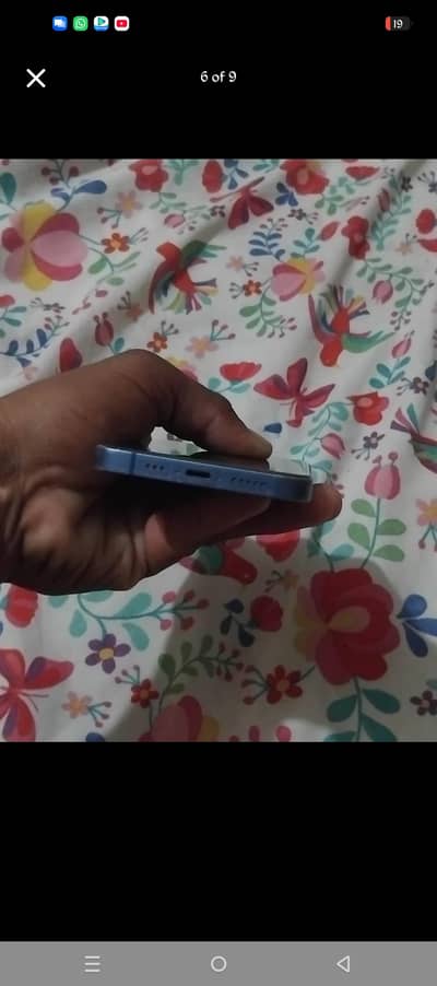 Apple iPhone 13