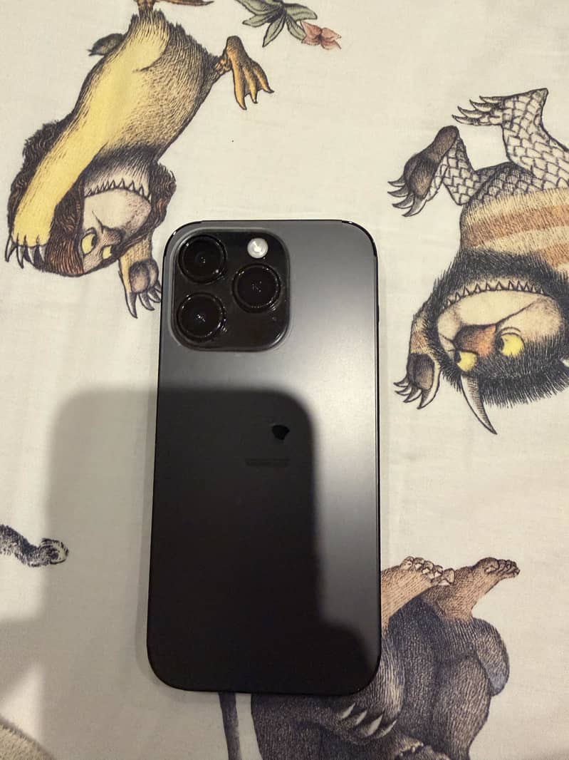 Apple iPhone 14 Pro 1