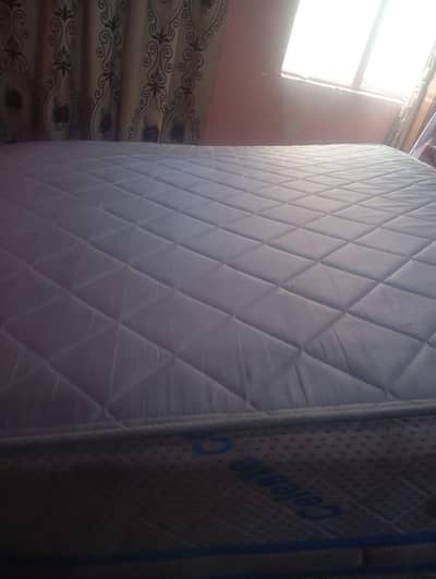 mattress King size number 03112575707