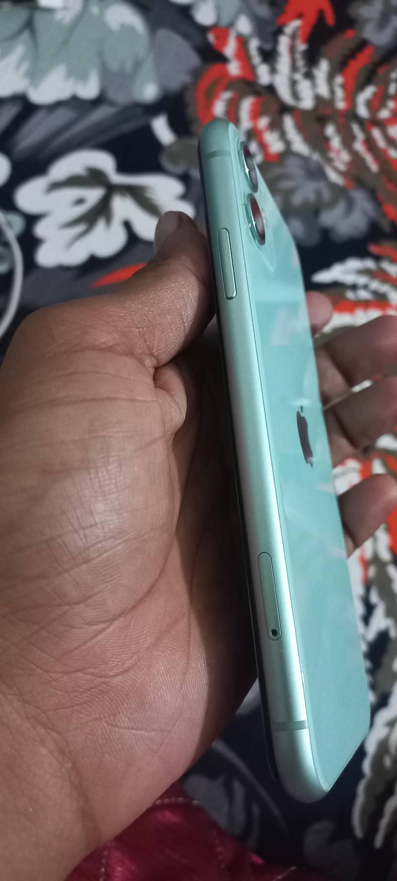 Apple iPhone 11 6