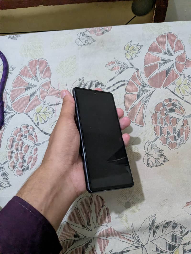 Google Pixel 7 3