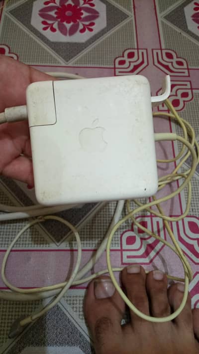 Apple Original 85W MagSafe 2 Power Adapter (Model A1424) .