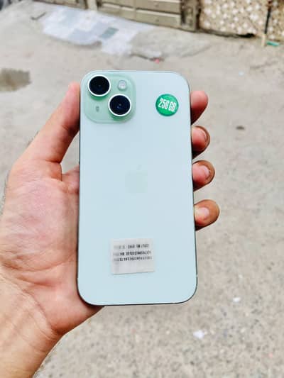 Apple iPhone 15