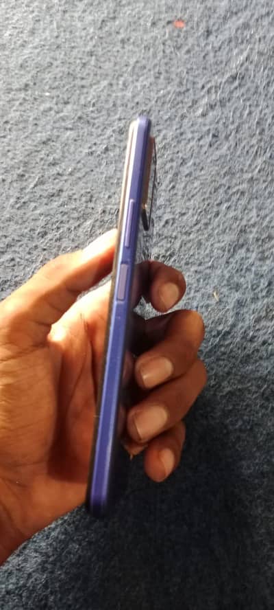 Vivo Y21