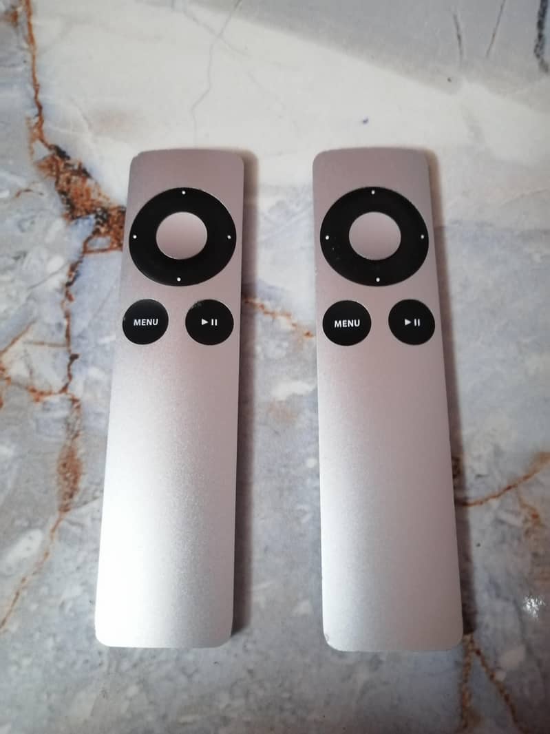 APPLE remote 0