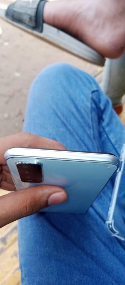 vivo y20