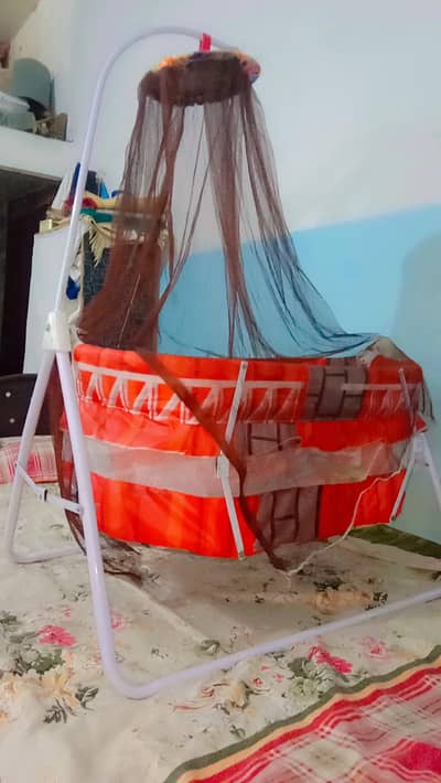 Deluxe baby swing